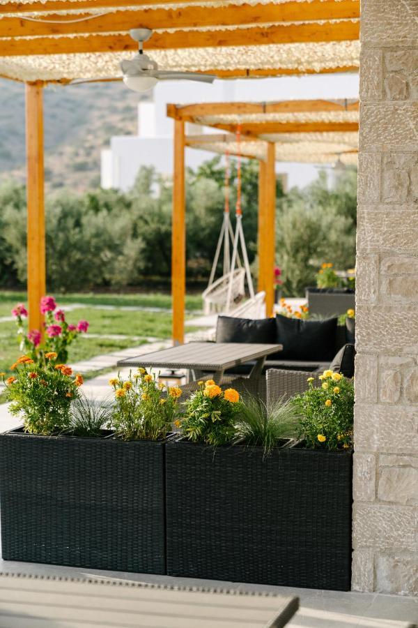 Irissa Suites Paralia Irion Exterior photo