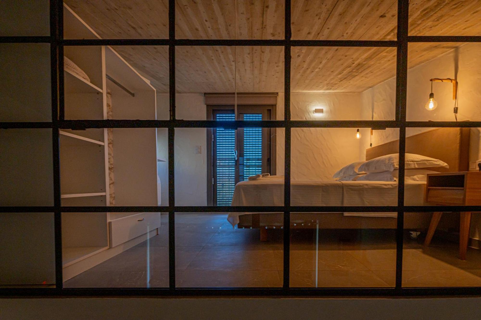 Irissa Suites Paralia Irion Room photo