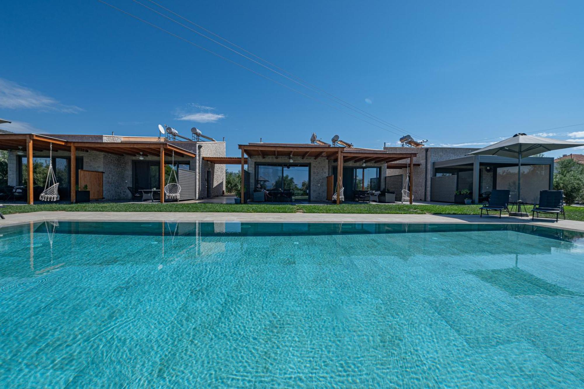 Irissa Suites Paralia Irion Exterior photo